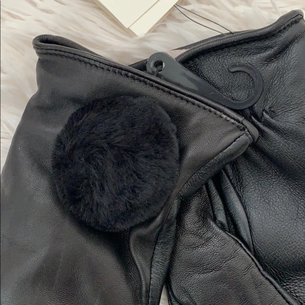 UGG genuine dyed shearling Pom Pom leather gloves